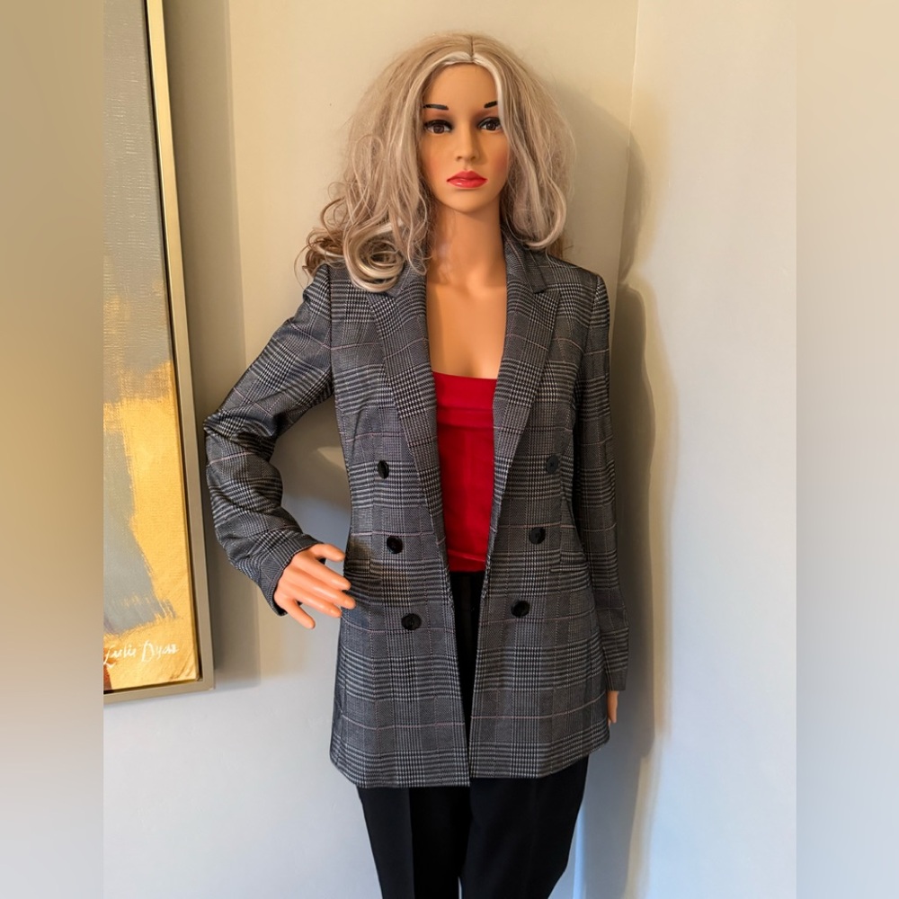 NWT Classic Plaid Blazer - Gorgeous and Very Versatile!